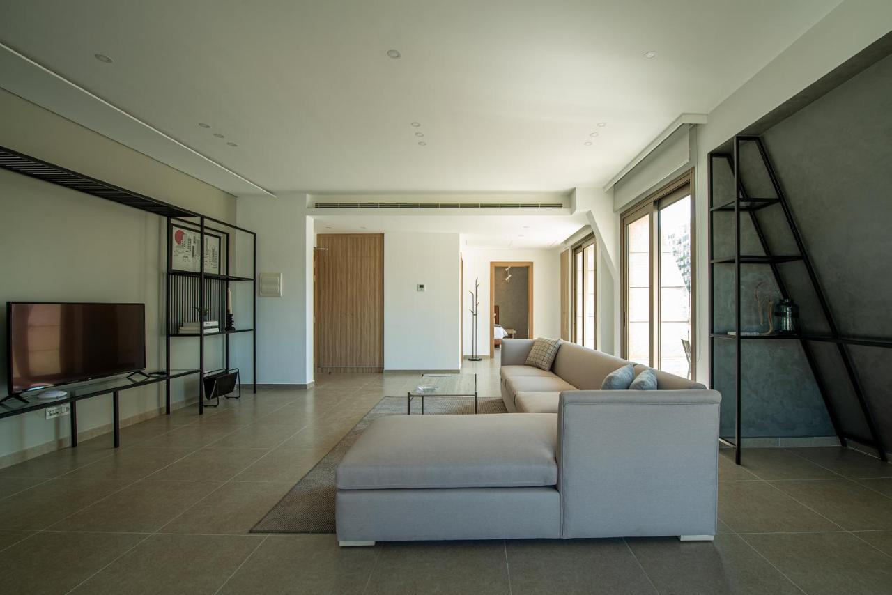Zur Studios And Suites Beirut Esterno foto