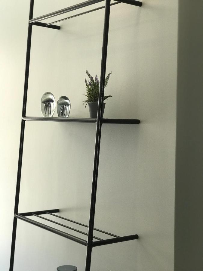 Zur Studios And Suites Beirut Esterno foto