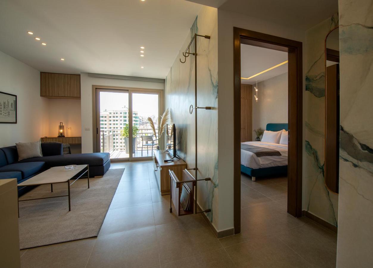 Zur Studios And Suites Beirut Esterno foto